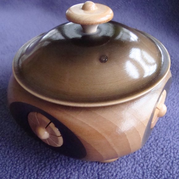 Handmade wooden trinket box Visnar - Picture 4 of 6